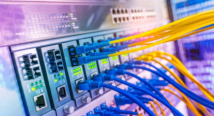 מניות בולטות הבוקר: Neogen מזנקת אחרי תוצאות רבעון שני והעלאת תחזית לשנת הכספים 2026