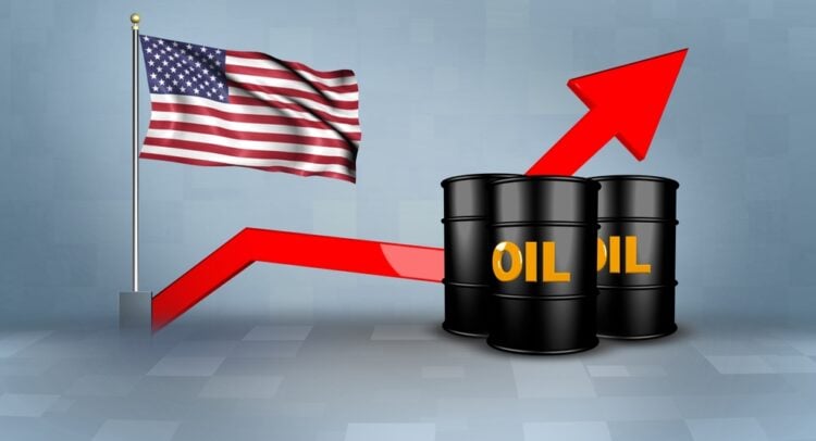 חששות מעודף היצע מכבידים על הנפט — האם קרנות סל אנרגיה יכולות להתחרות בזהב ובביטקוין?