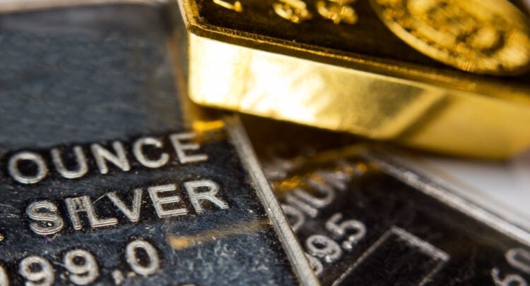 הנה למה מחירי הזהב והכסף שוב יורדים היום
