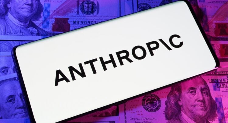 Anthropic מתרחקת מ-אנבידיה) כשעלויות ה-AI הגואה מחייבות שינוי אסטרטגי